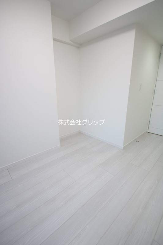 Le'a横濱ウエストステージの洋室