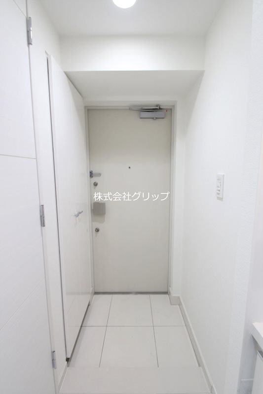 Le'a横濱ウエストステージの玄関