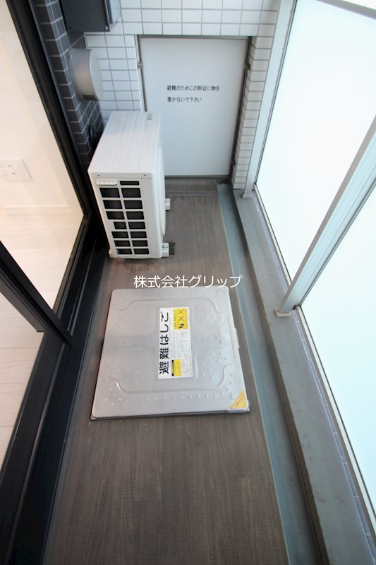 Le'a横濱ウエストステージのバルコニー