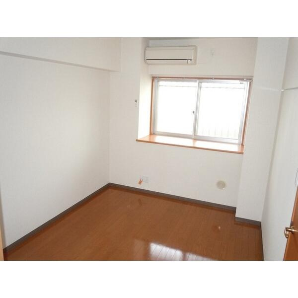 川崎市多摩区宿河原６丁目の賃貸マンションの寝室