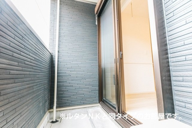 グラン　クリュＡのバルコニー|開放的で明るい空間を演出してくれるバルコニーです