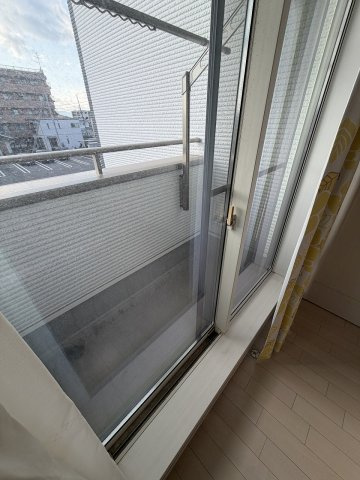 中古住宅　西鶉5丁目のバルコニー