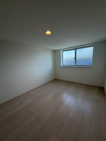 中古住宅　西鶉5丁目の洋室