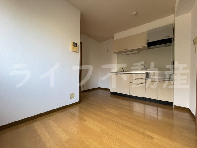 エトワールの居間・リビング|ゆったりとした居間です