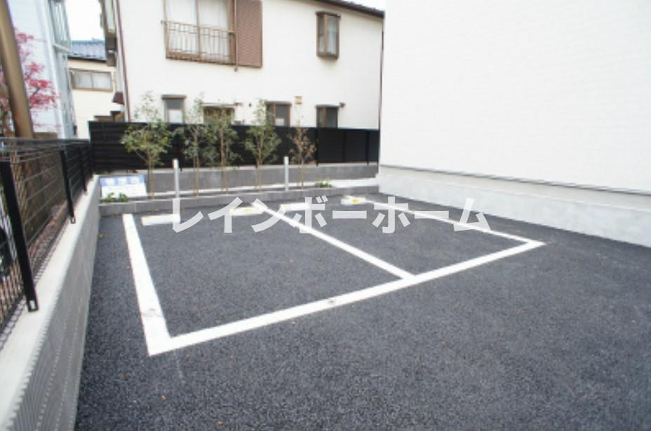 リブリ・OUSEIの駐車場