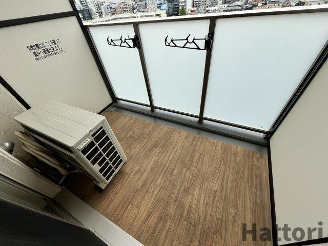 スプランディッド江坂DUEのバルコニー