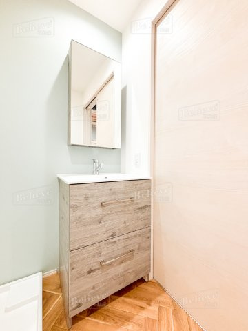 BRAVE BASE REA Ⅱの洗面所|綺麗で明るい洗面所です☆