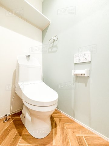 BRAVE BASE REA Ⅱのトイレ|嬉しい温水洗浄便座付き★