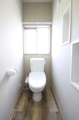 【トイレ】 | ヴィラ・リバーサイド