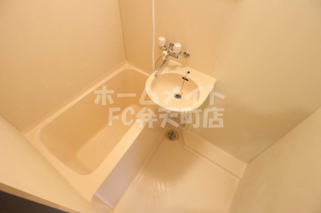 【浴室】 | グランディール壹番館 | ゆったり過ごせるお風呂です