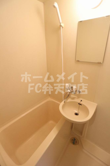 【浴室】 | グランディール壹番館 | 日々の疲れを癒すお風呂付です