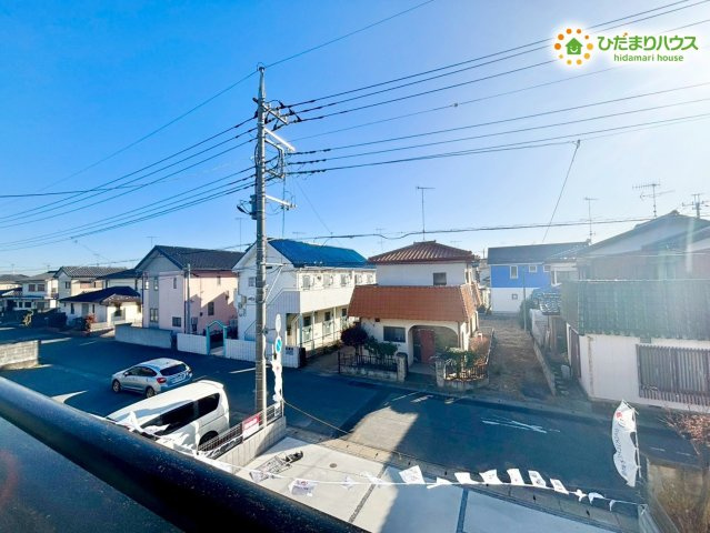 深谷市上柴町西　第3　新築一戸建て　リーブルガーデン　01の展望|バルコニーからは周囲の落ち着いた街並みを見渡すことができます。
高い建物が隣接していないため、プライバシーを守りつつ、開放的な気分を味わえます。