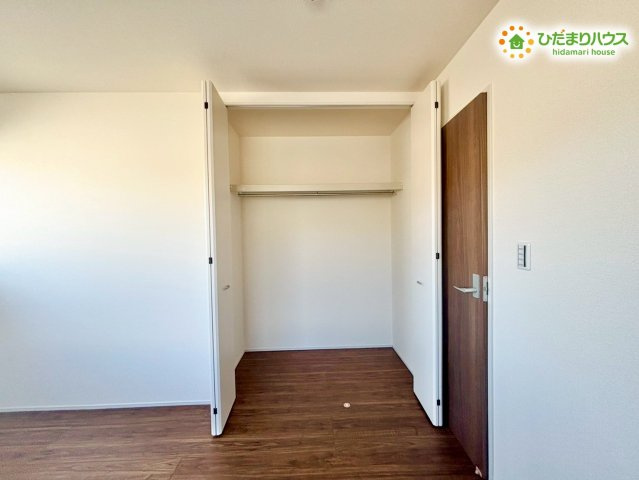 深谷市上柴町西　第3　新築一戸建て　リーブルガーデン　01の収納|クローゼットがあるので、お子様グッツもスッキリ片付きますね(*^-^*)