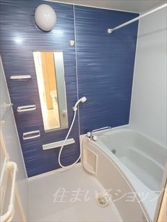 広島市安佐北区可部南１丁目のアパートの浴室|追い焚き・浴室暖房乾燥機あり