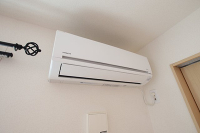 【設備】 | フォーリストベルプラス | LDKエアコン