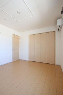 【寝室】 | フォーリストベルプラス