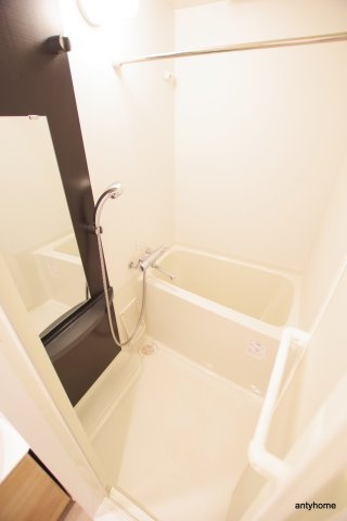 エスリード南森町　仲介手数料無料の浴室