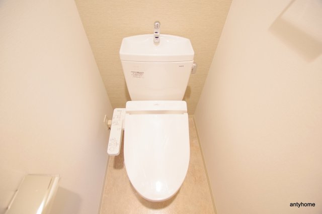 エスリード南森町　仲介手数料無料のトイレ