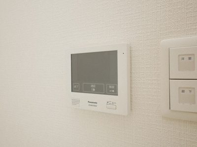 【セキュリティ】 | JINO新町 | モニター付きインターホンです