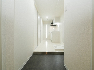 【玄関】 | JINO新町 | きれいな玄関です