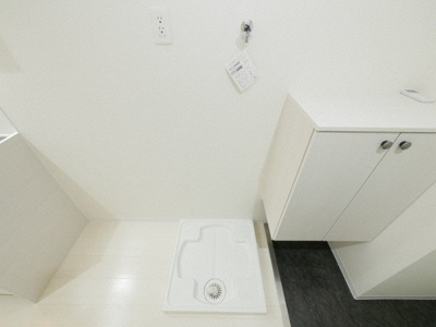 【設備】 | JINO新町 | 洗濯機置き場です