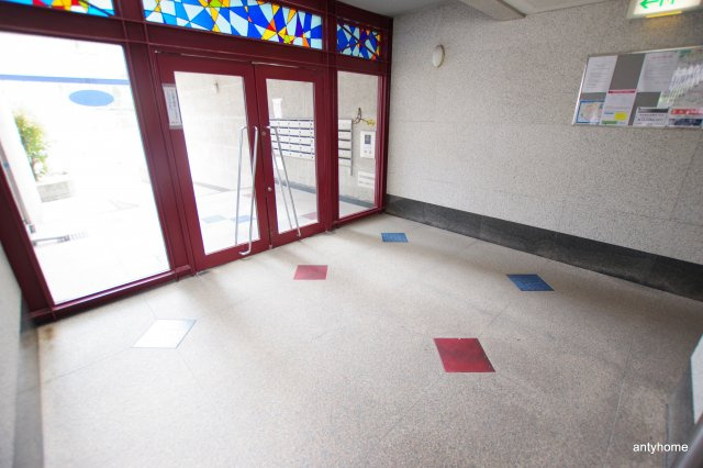 アスティオン江坂　仲介手数料無料のロビー