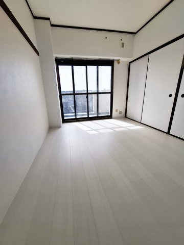 GROOVE門戸厄神の洋室|6帖