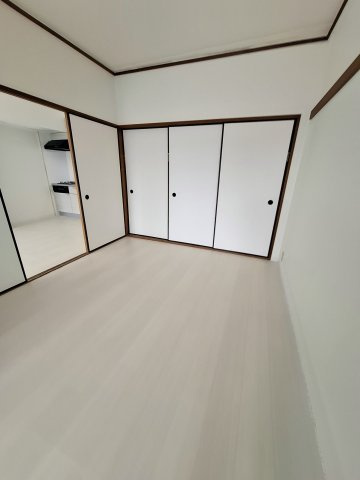 GROOVE門戸厄神の洋室|6帖