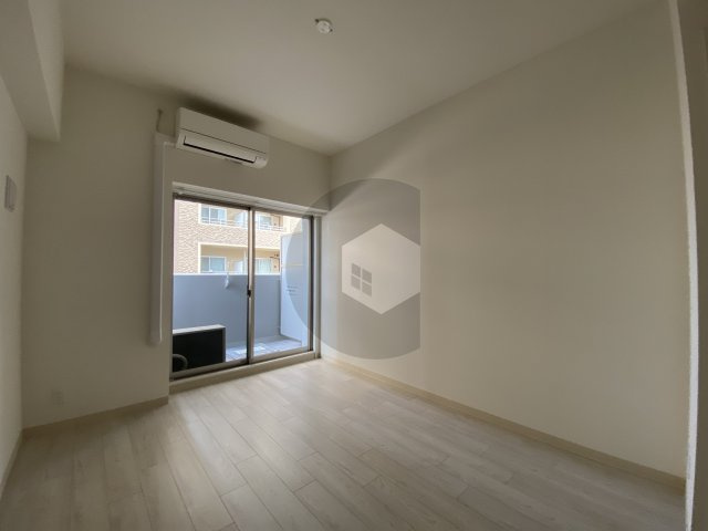 フォーリアライズ大阪イーストゲートの寝室