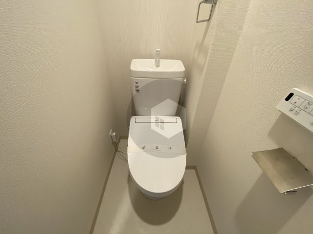 フォーリアライズ大阪イーストゲートのトイレ