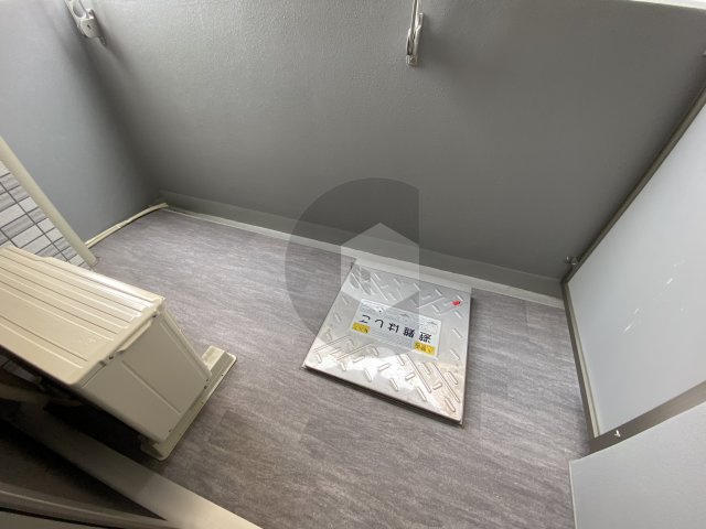 フォーリアライズ大阪イーストゲートのバルコニー