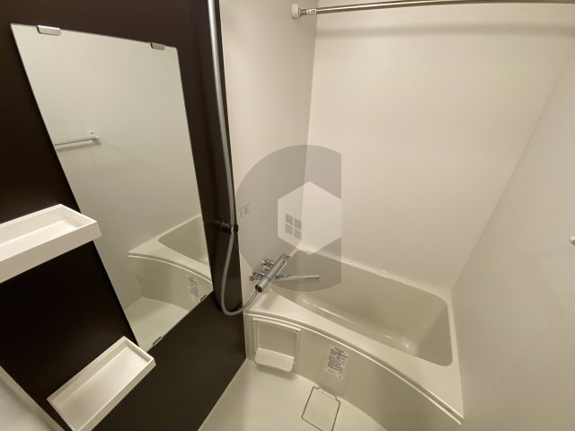 フォーリアライズ大阪イーストゲートの浴室