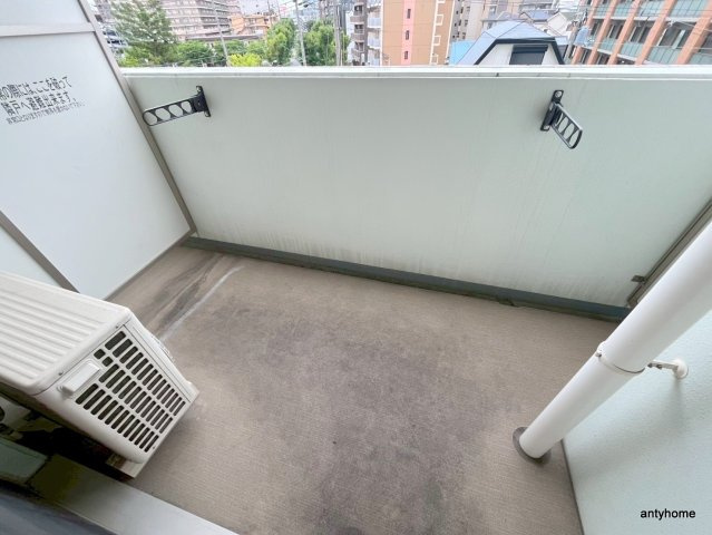 スプランディッド1　仲介手数料無料のバルコニー