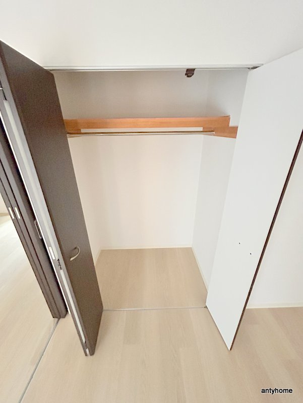 サムティ難波グレイス　仲介手数料無料の収納