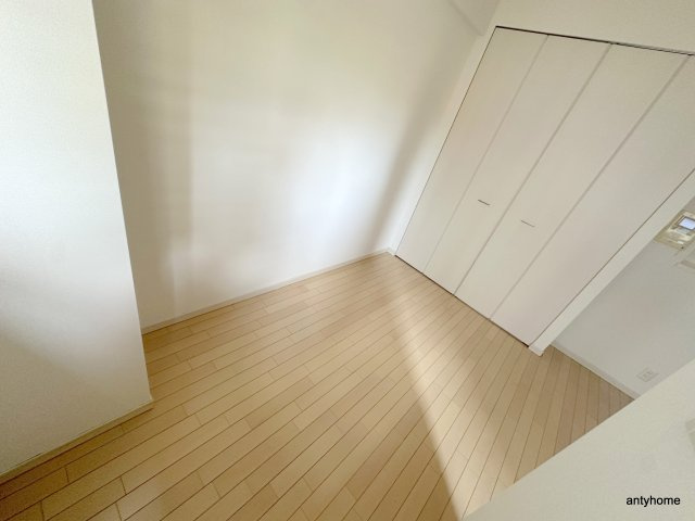 レジディア江戸堀　仲介手数料無料の寝室