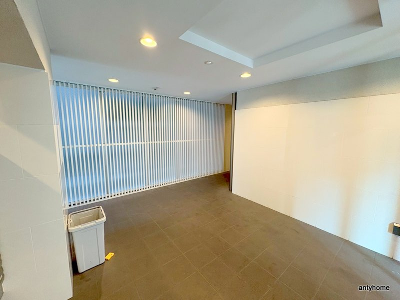 ウィルドゥ九条　仲介手数料無料のエントランス