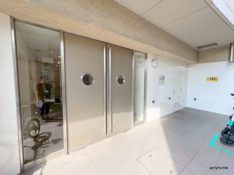 ウィルドゥ九条　仲介手数料無料のロビー