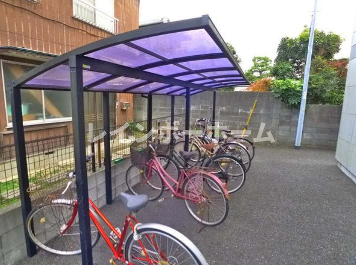 ヘルデンフィールズのその他