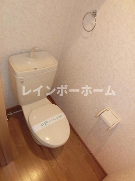 ヘルデンフィールズのトイレ|※別部屋参考写真です。