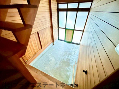 【玄関】 | 二葉町10丁目貸家