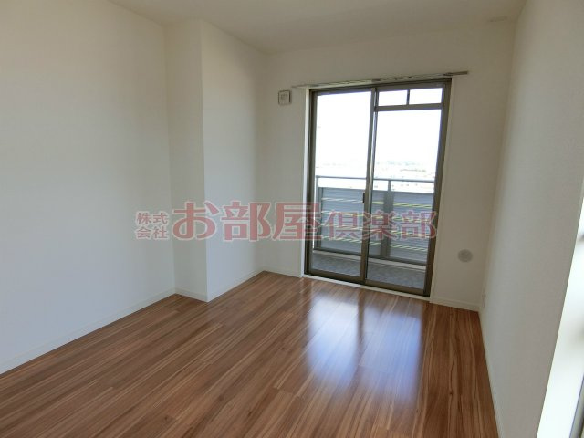 ステラオブジェミニの寝室|使い勝手のいい寝室です