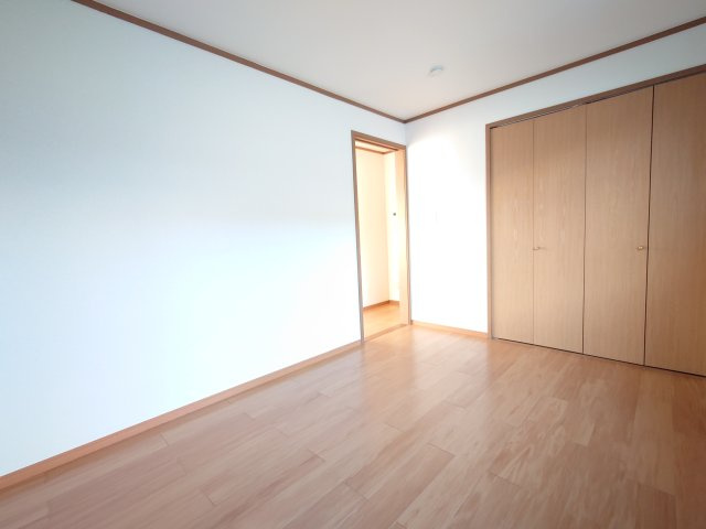 クレストファイン２の居間・リビング