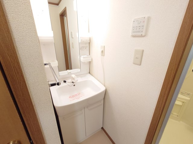 クレストファイン２の洗面所