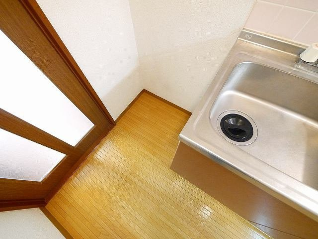 万葉Ⅲ（マンション万葉Ⅲ）のキッチン|キッチンでお料理をお楽しみください