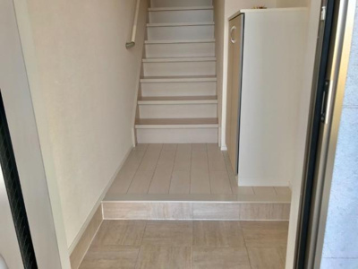 【玄関】 | ベル・グラース | 玄関