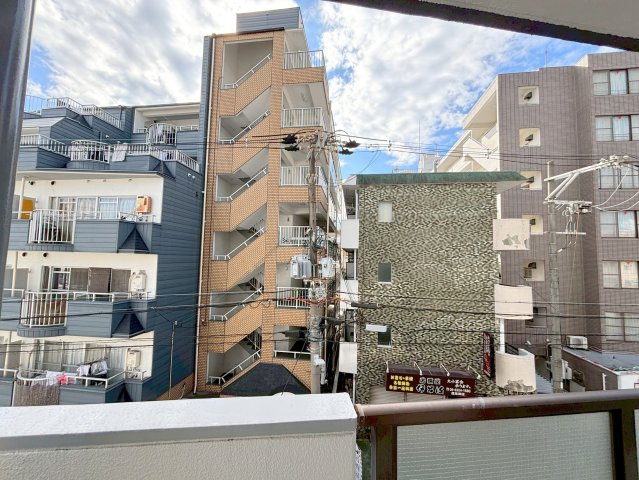 サニークレスト忠の展望