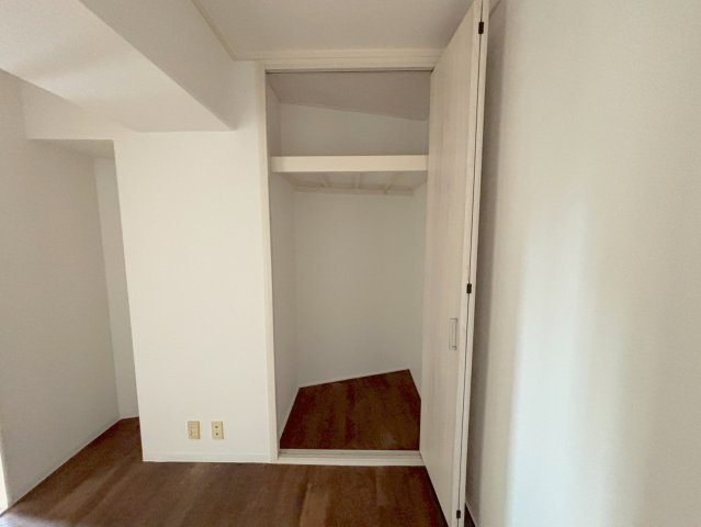 サニークレスト忠の収納