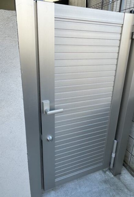 メルディア大和田のエントランス