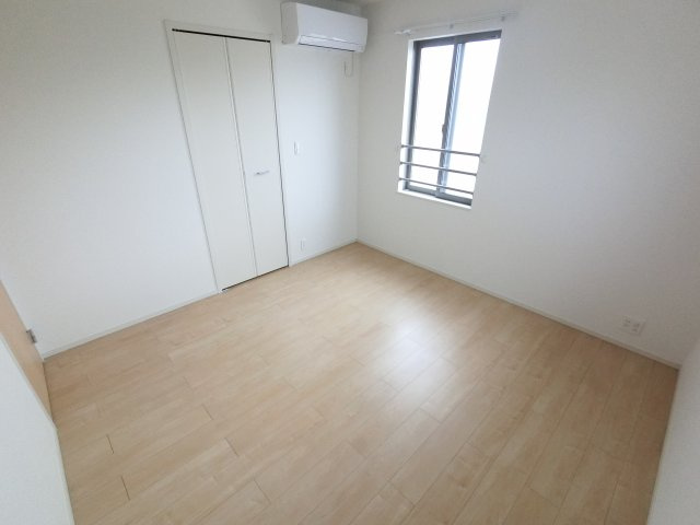 【寝室】 | シャルマン ブリッサ