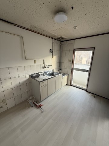松浦マンションの居間・リビング
